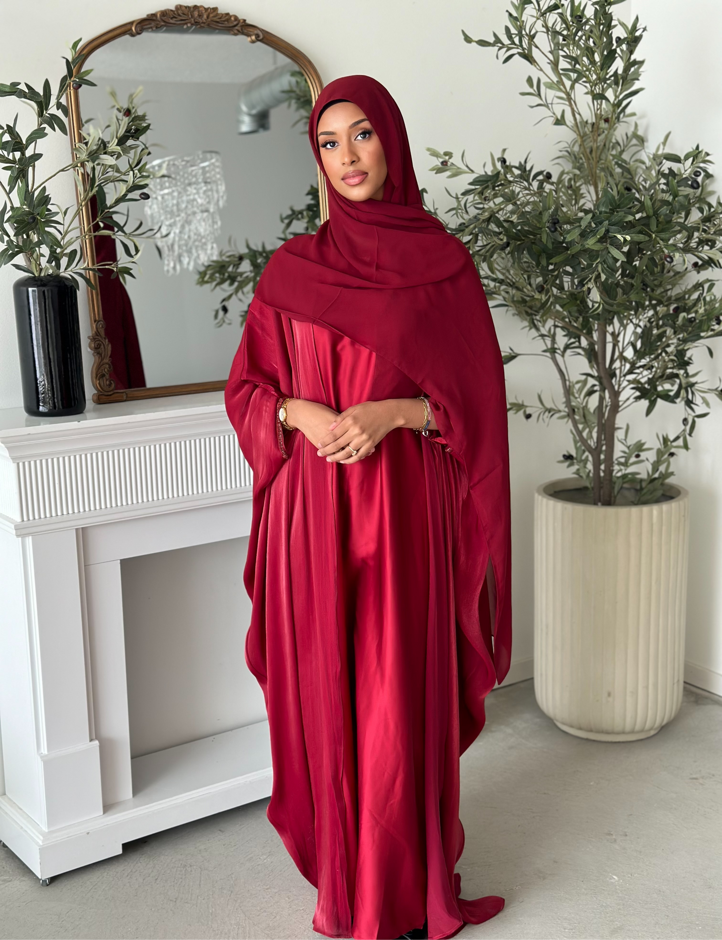 Royal Cherry Abaya