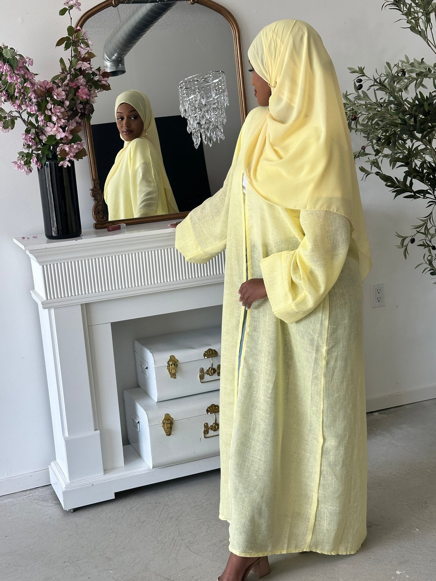 Yellow Linen Abaya