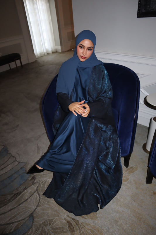 Midnight Serpent Abaya